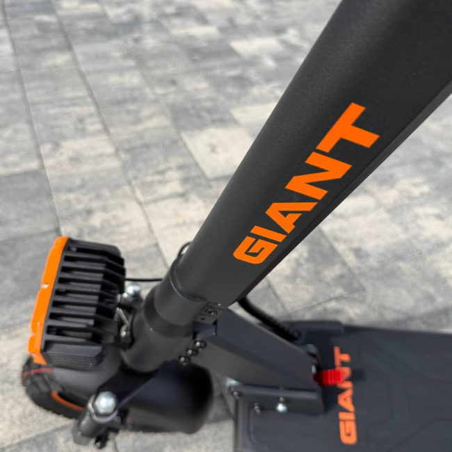 Електросамокат GIANT M10 PRO 1000W 48V 15Ah / 23Ah із сидінням та кофром, Фото 4