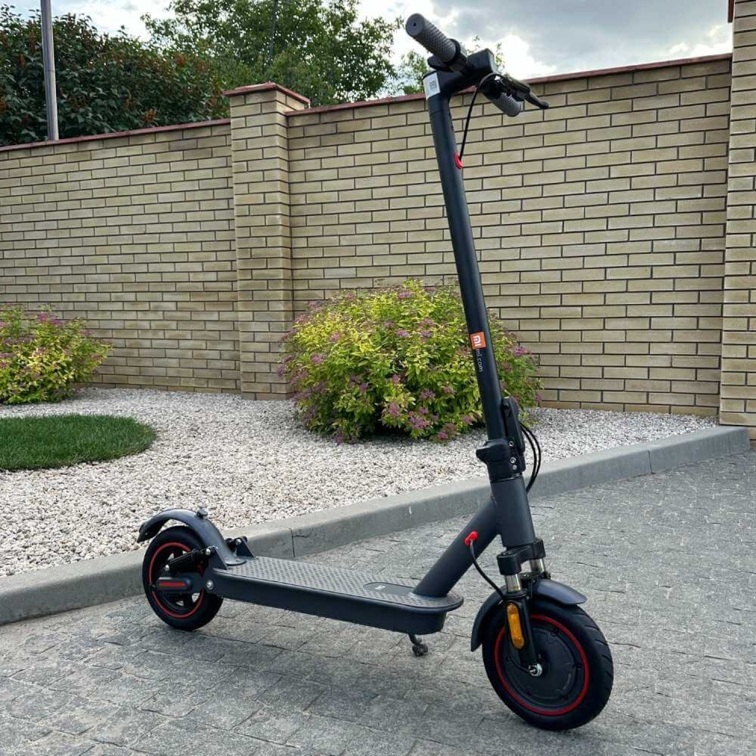 Электросамокат Mi Scooter Pro 4 Ultra 500W 13Ah (2025) с передним и задним амортизатором, Фото 1