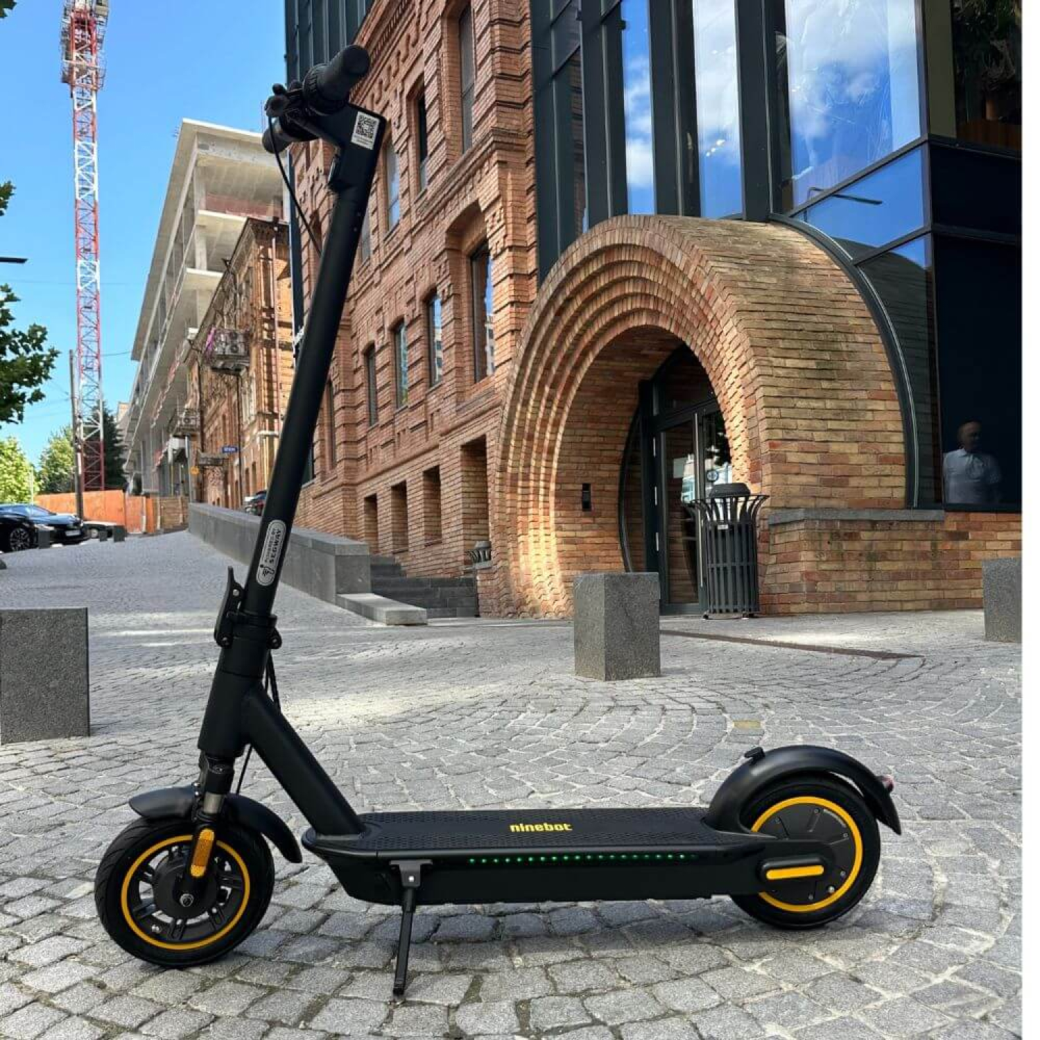 Электросамокат Ninebot G30 MAX Ultra 600W 18Ah 2025 Black с передним амортизатором и усиленным аккумулятором , Фото 8