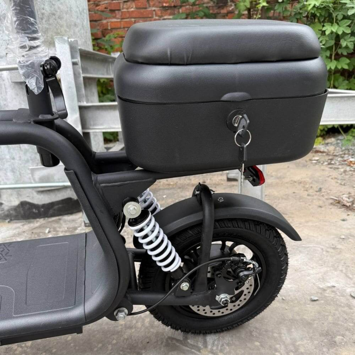 Электросамокат EVOBIKE Zen U12 800W 23Ah 48V с сиденьем и корзиной, Фото 5