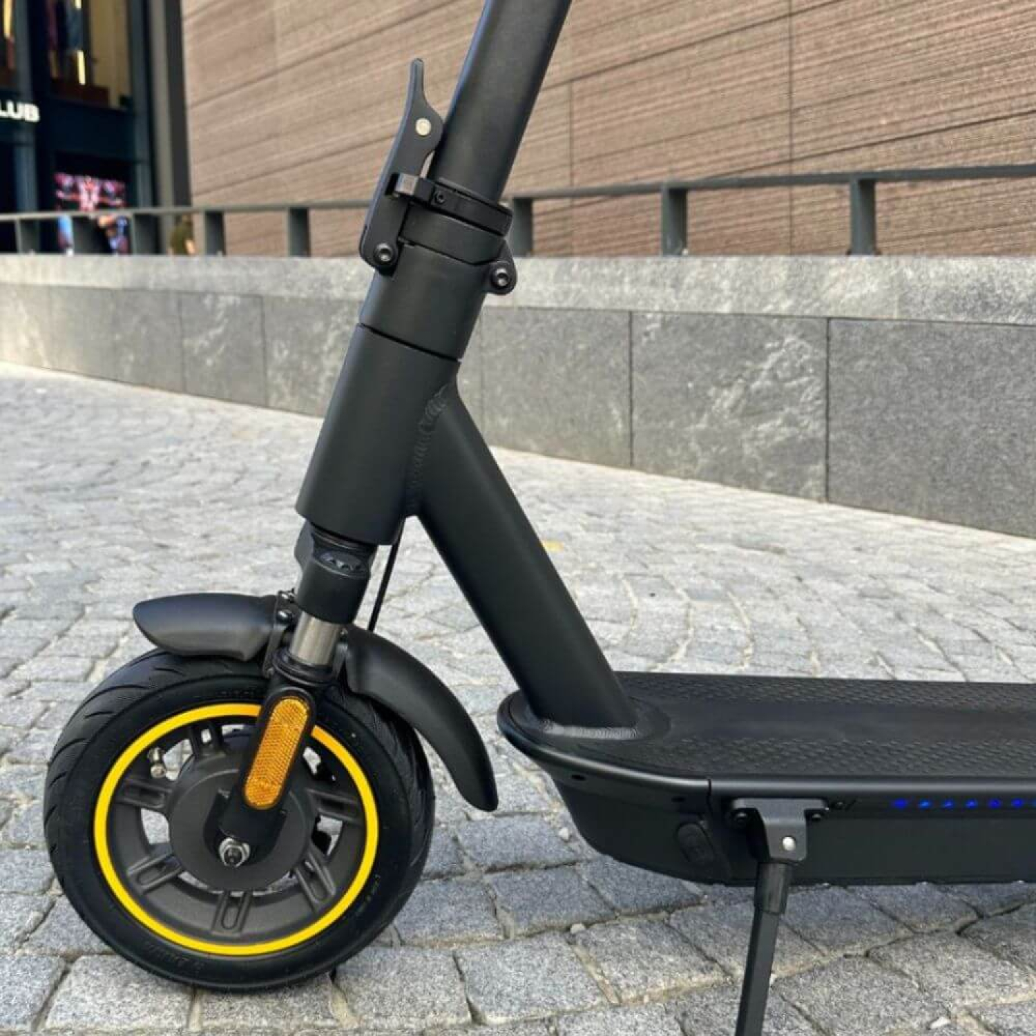 Электросамокат KUGOO G30 PRO MAX 600W 18Ah с передним амортизатором, Фото 6
