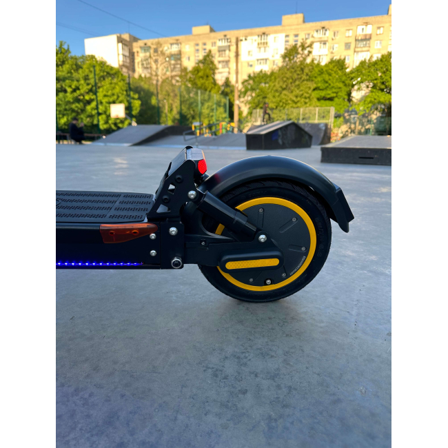 Електросамокат GIANT T6 Turbo 600W 18Ah 2024 Black з переднім і заднім амортизаторами та посиленим акумулятором, Фото 13