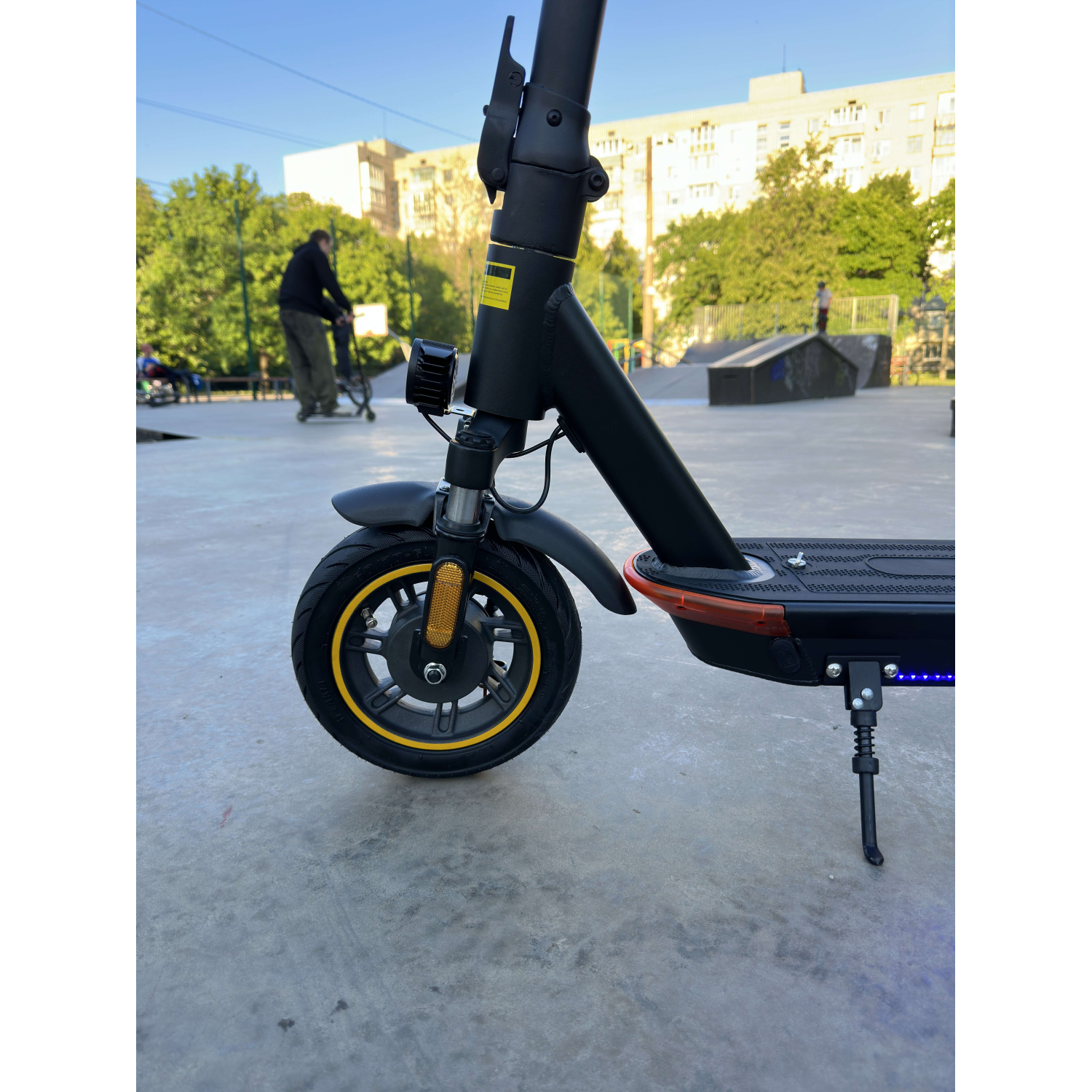 Электросамокат GIANT T6 Turbo 600W 18Ah 18Ah 2025 Black с передним и задним амортизаторами и усиленным аккумулятором , Фото 9