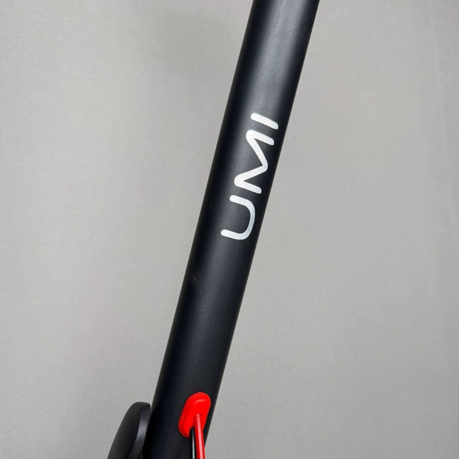 Электросамокат UMi U8 Pro 500 Вт, 13 Ач, 36 В (2026) с пневматическими колесами 8,5 дюйма, до 35 км, Фото 2