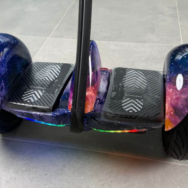 Гироскутер Ninebot Mini 2025 Галактика | 10.5" пневматические колёса, мотор 2×600 Вт, до 20 км хода, 20 км/ч, литий-ион 54V, Bluetooth и мобильное приложение, Фото 4