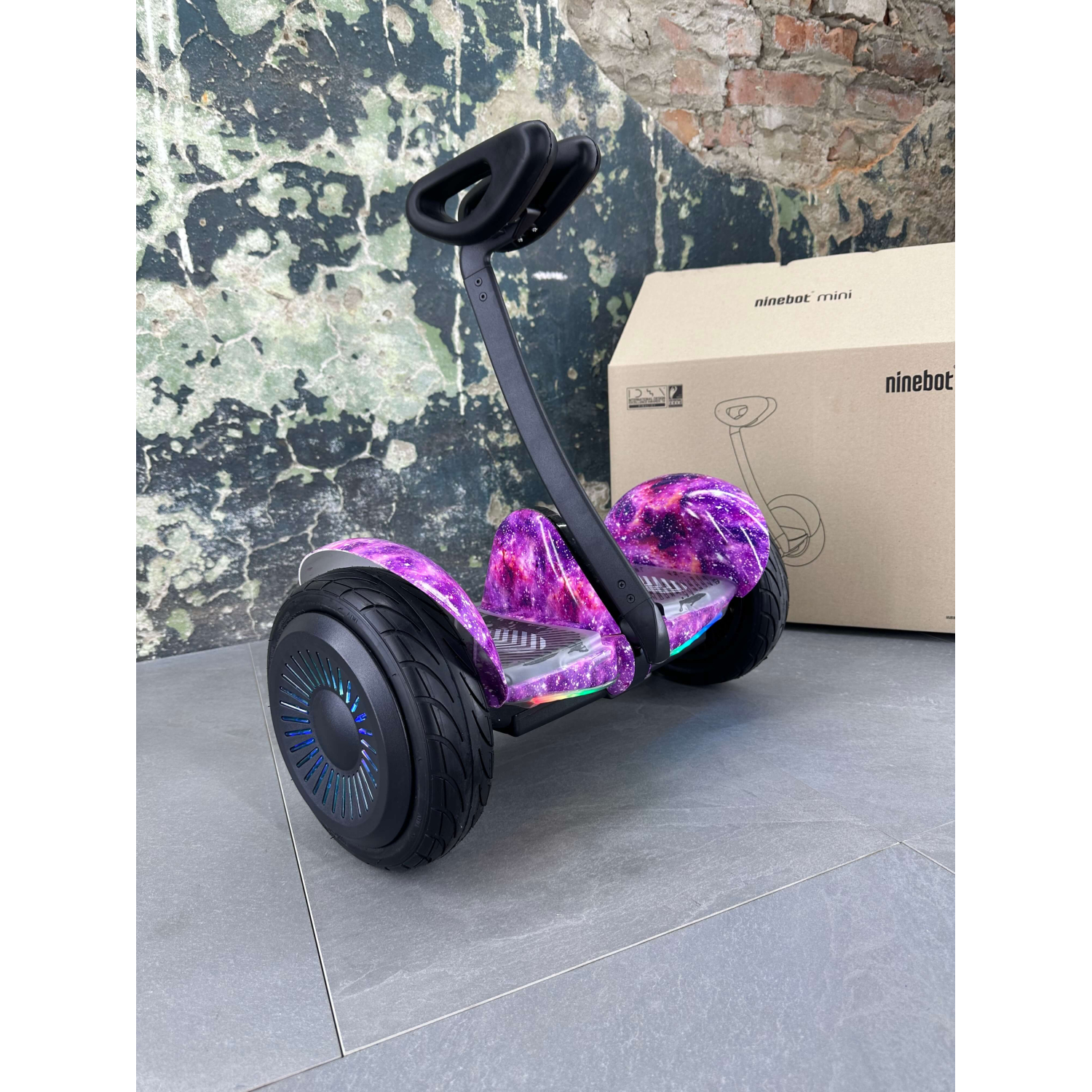 Гироскутер NineBot Mini Гироборд С Ручкой Розовый Космос НОВИНКА 2024! Модель с подсветкой колес , Фото 1