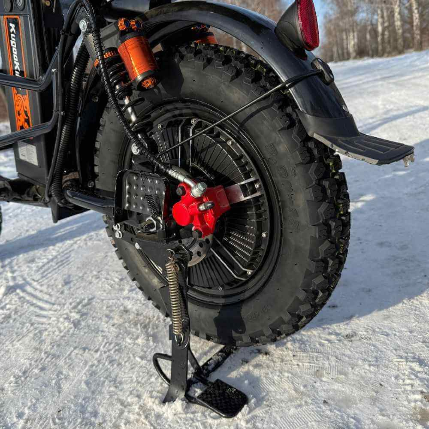 Электровелосипед (электрофетбайк) KUGOO Kirin V3 PRO Off-road на зимней шипованной резине, Фото 11