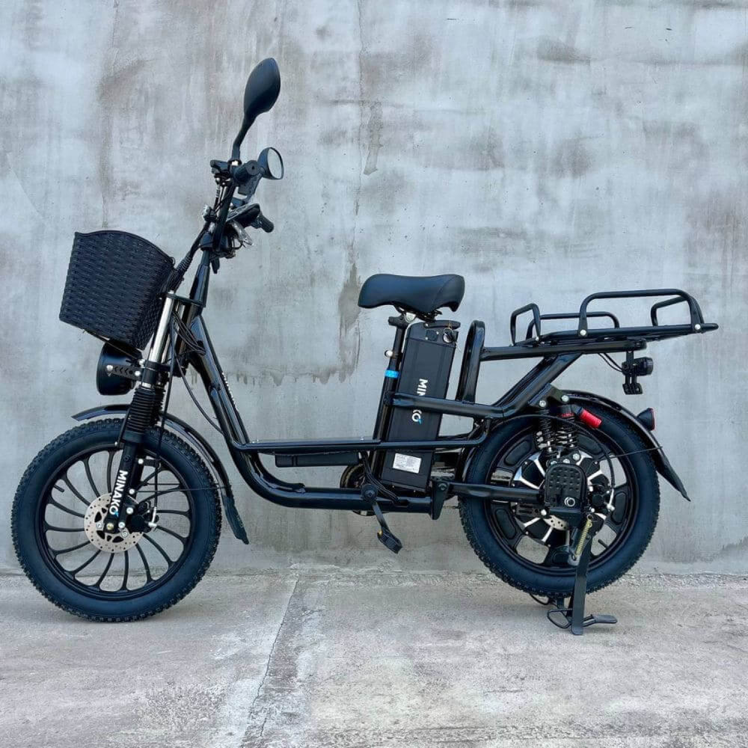 Электровелосипед грузовой MINAKO Monster PRO 20 дюймов с грузовым багажником МОДЕЛЬ 2025 ГОДА 60V 26Ah Black, Фото 1