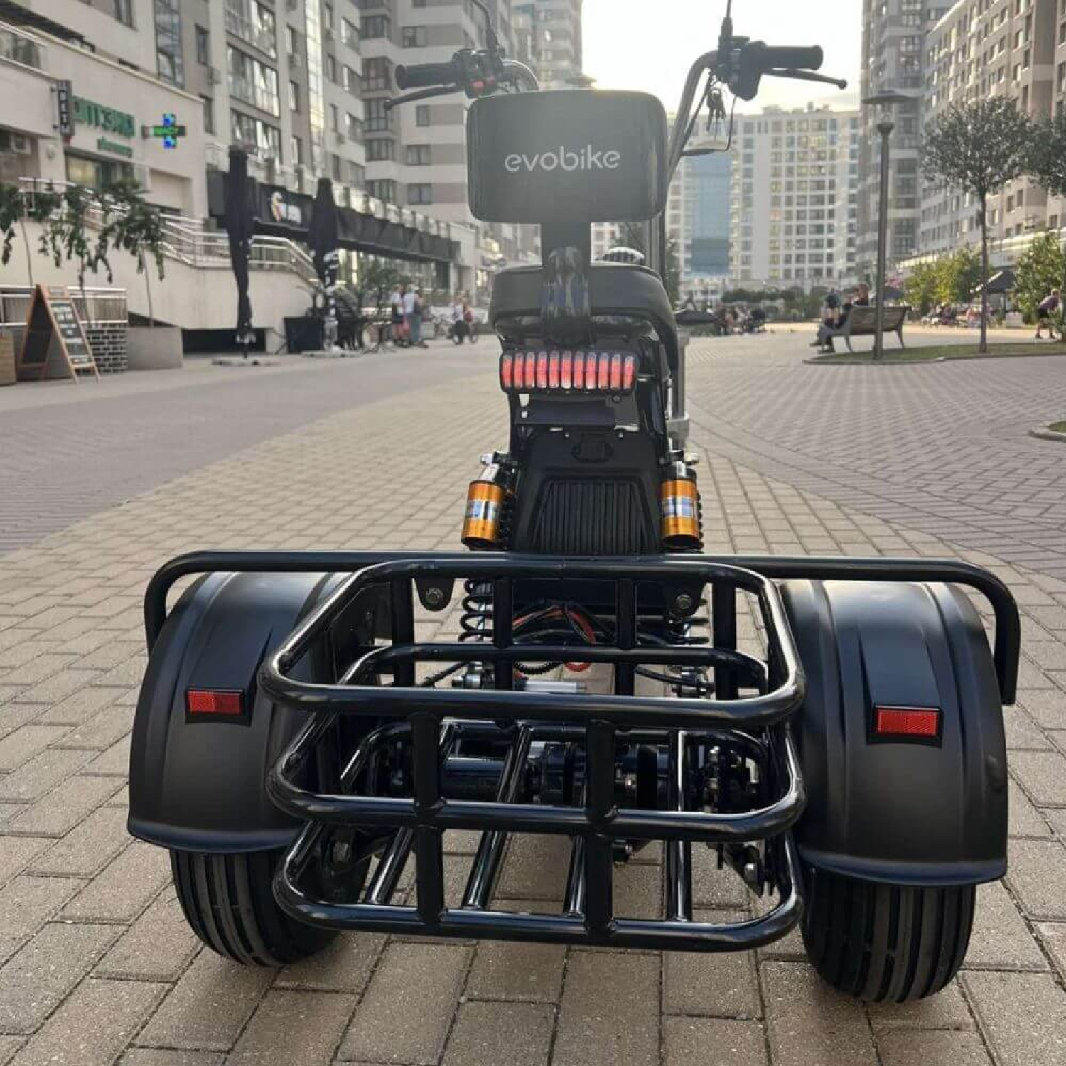 Электровелосипед EVOBIKE Grizzly X3 PRO 2500W 48V 24Ah | Трехколесный, до 50 км хода, 15" бескамерные колеса, гидравлические тормоза, амортизаторы, грузовой багажник, Фото 9