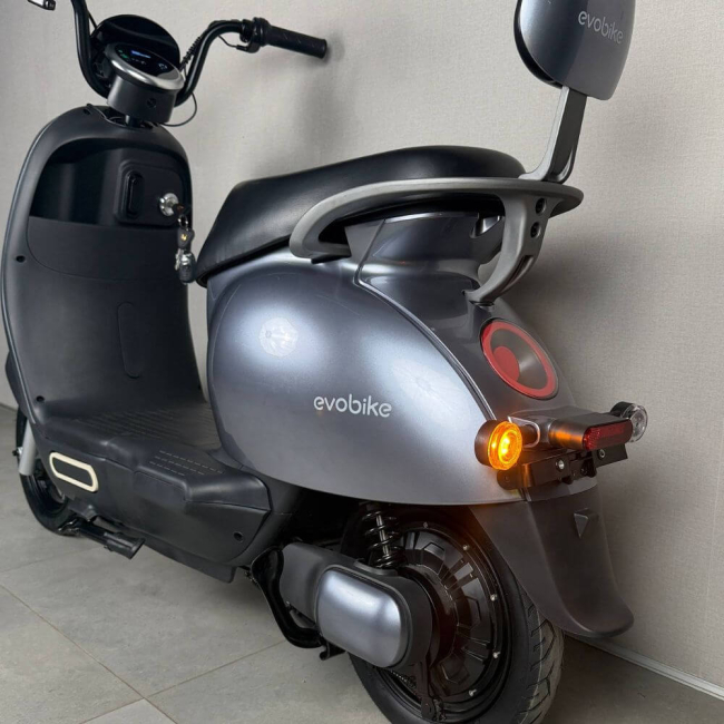 Електровелосипед EVOBIKE UNO 600W 48V 20Ah Graphene 14" Графітовий металік | До 35 км/год | Двомісний | Гарантія 24 місяці, Фото 3