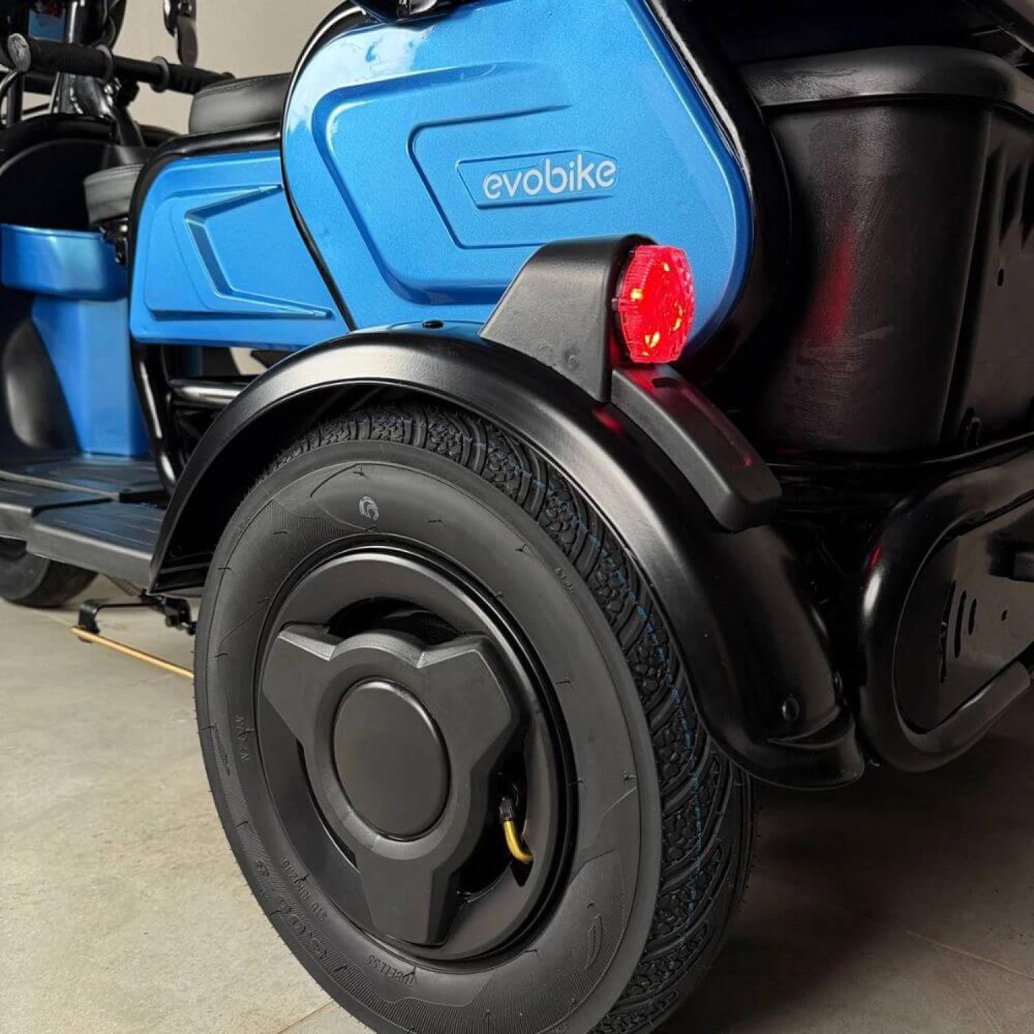 Электровелосипед трехколесный EVOBIKE LUNA TRIO Ocean Blue 1200W 60V 20Ah/23Ah до 220 кг, Фото 4
